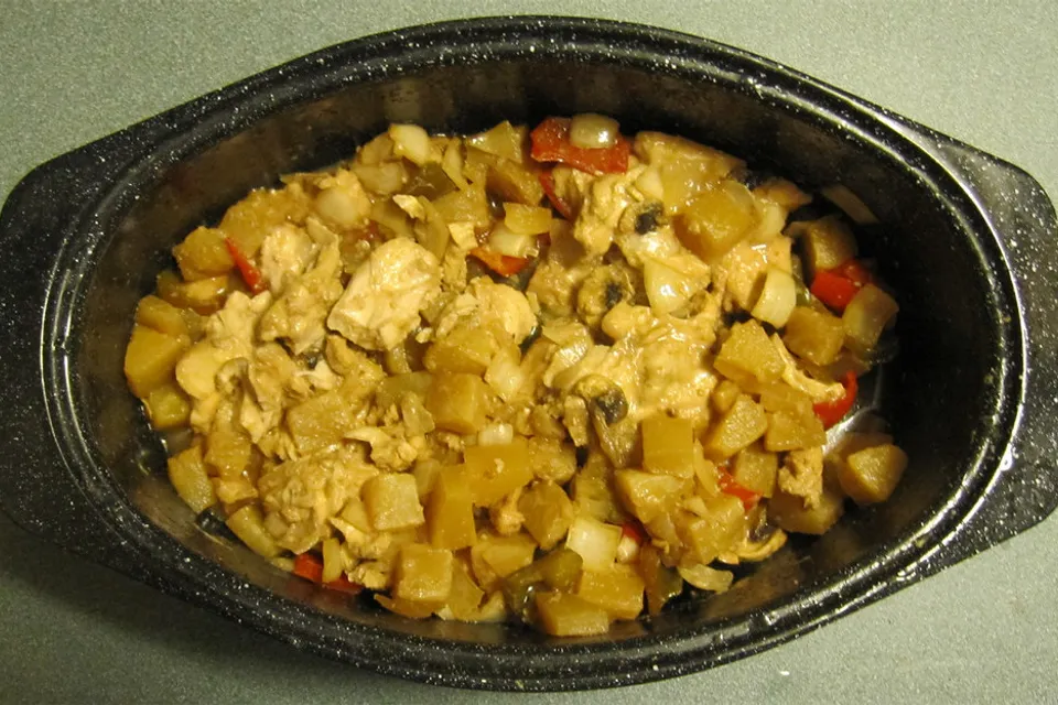 Solar cooked pineapple teriyaki chicken